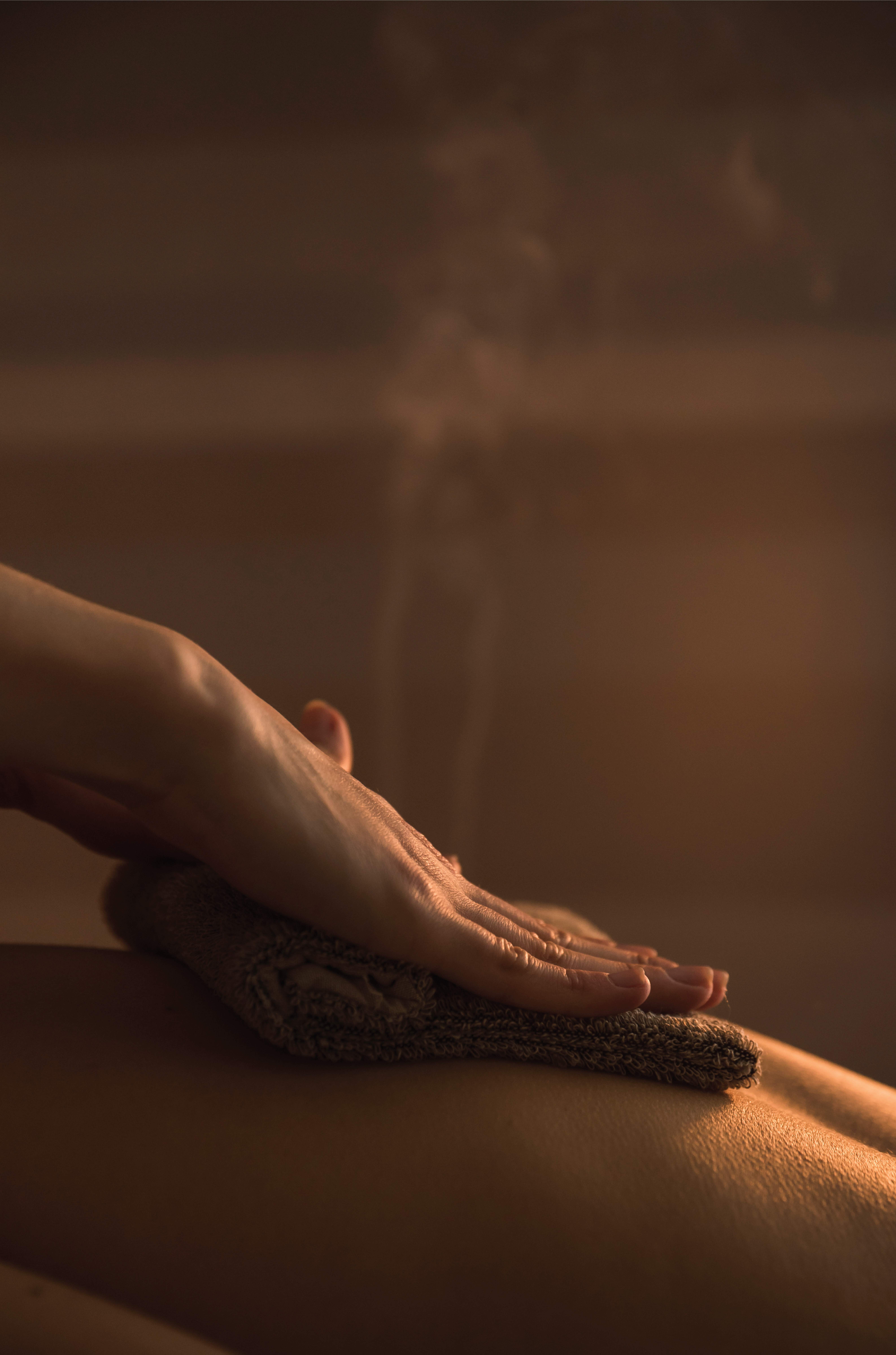LOGO khagee massage and wellness-06